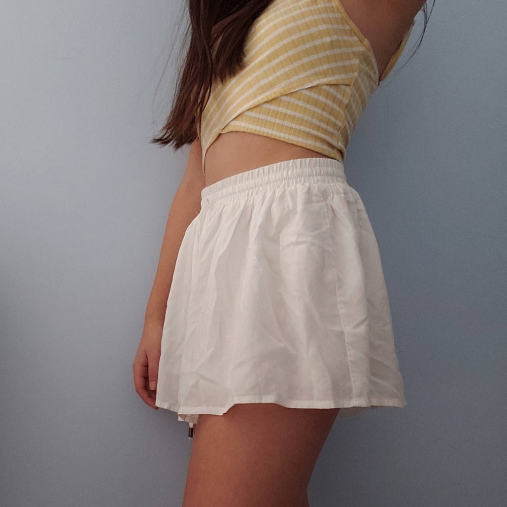 Forever 21 White Flowy Shorts